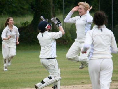 Womens-Cricket-1-410